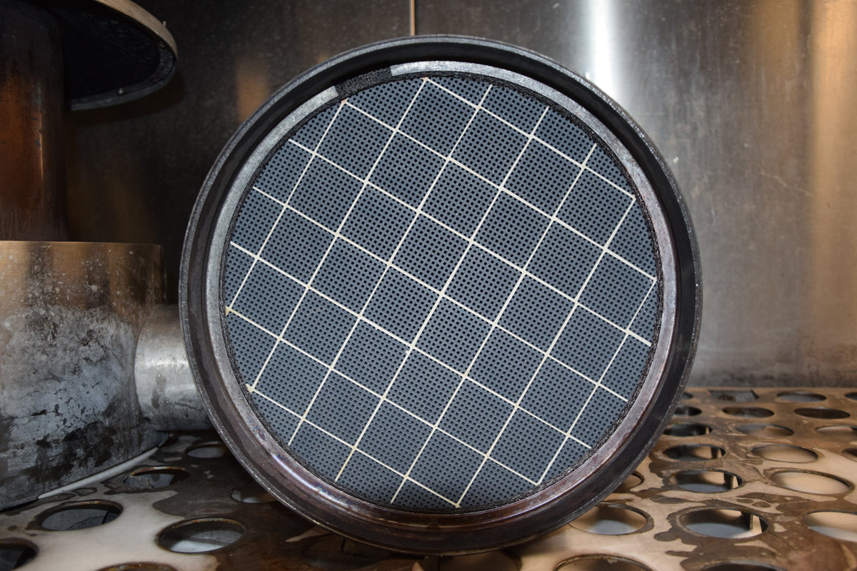 How to clean DPF (Diesel Particulate Filter) | Archoil